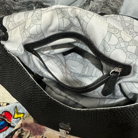 Aimee Kestenberg Rocco Lizard Embossed Shoulder Purse in Black - Picture 4 of 10